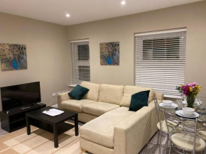 2 bedroom town centre Haven